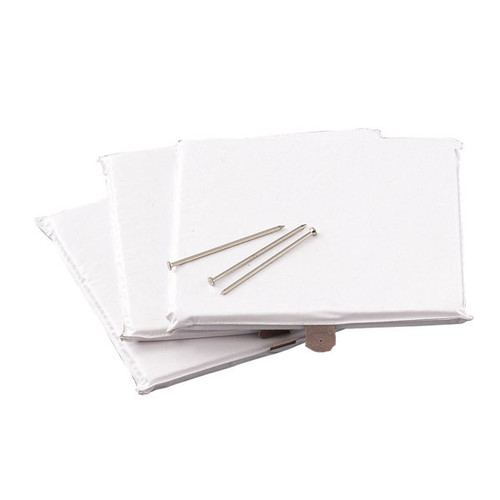 14" X 14" QUILTED COVER BASE SET WITH NAIL SPIKES